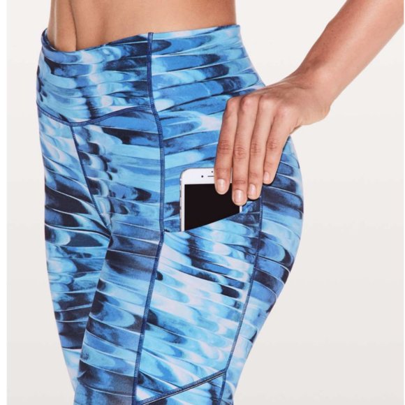 lululemon athletica Pants - Lululemon Speed Up Crop 21" Tidal Multi 6